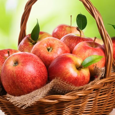 О большей полезности северных яблок
